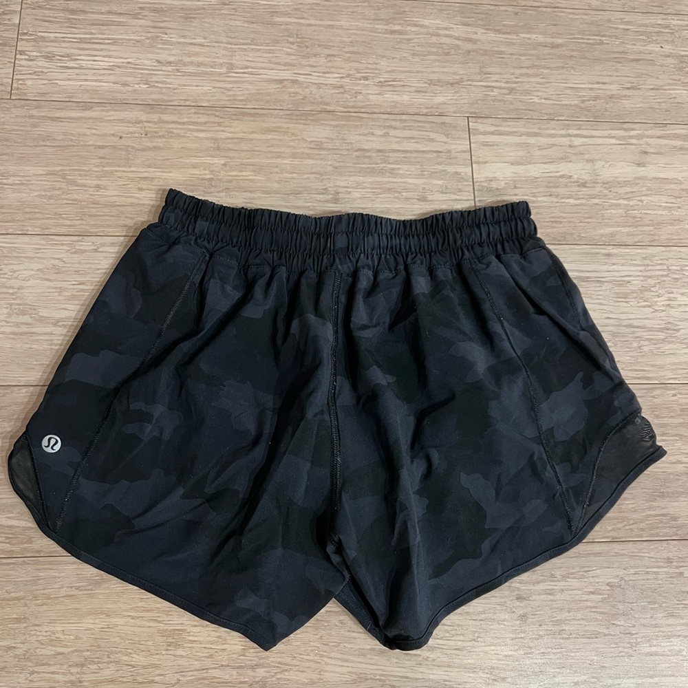 lululemon athletica Black Camo Hotty Hot Shorts